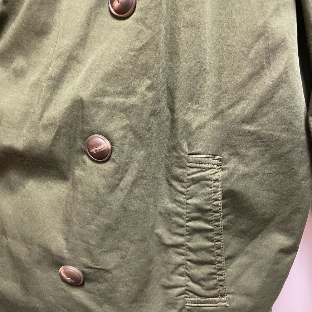 CAbi #5478 Expedition Jacket Sz Large Women’s Army Green Trench Excellent Condi - Picture 5 of 10